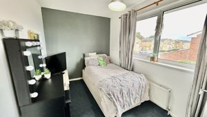 Photo 5- click for photo gallery